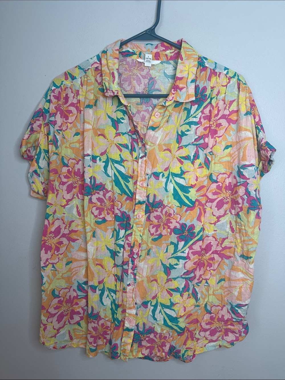 Time and Tru Floral Button-Up Shirt - Pink, Yellow & Green line Blend size L